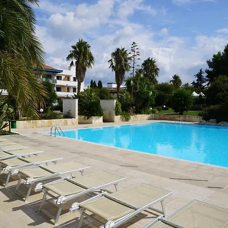 Villaggio Giardini D'oriente Otel