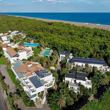 Villaggio Giardini D'oriente Otel 4*