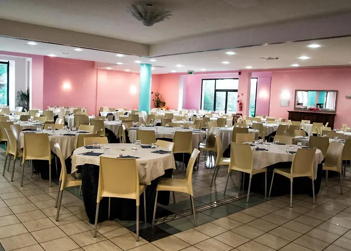 Villaggio Giardini D'oriente Hotel 4*