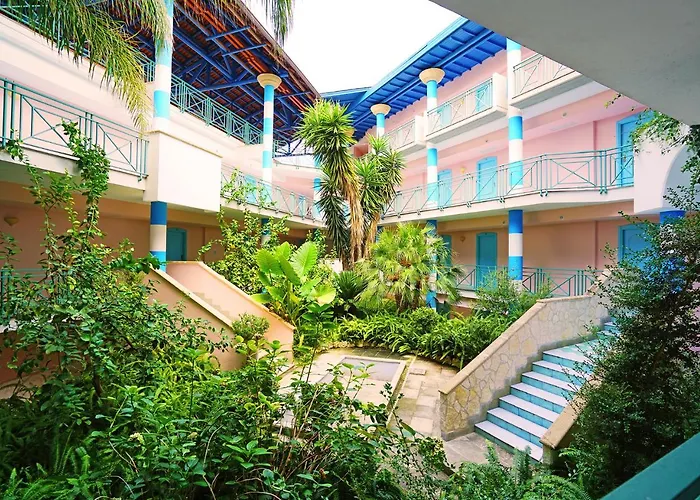 Villaggio Giardini D'oriente Hotel 4*