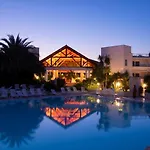 Szálloda Villaggio Giardini D'oriente 4*