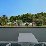 Villaggio Giardini D'oriente מלון נובה סירי מרינה