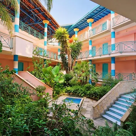 Villaggio Giardini D'oriente Hotel 4*
