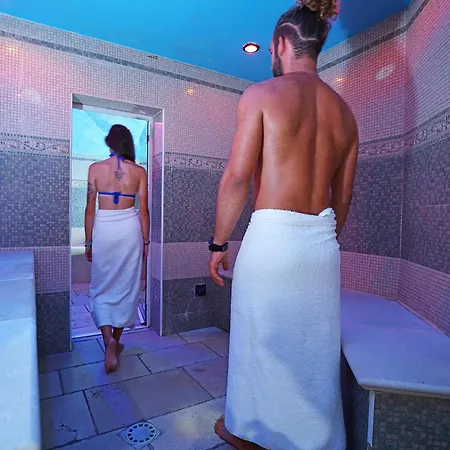 מלון Villaggio Giardini D'oriente 4*