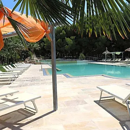 Villaggio Giardini D'oriente Hotel 4*