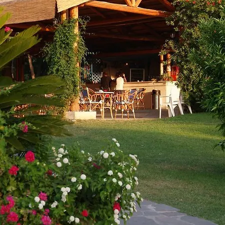 Szálloda Villaggio Giardini D'oriente Nova Siri Marina