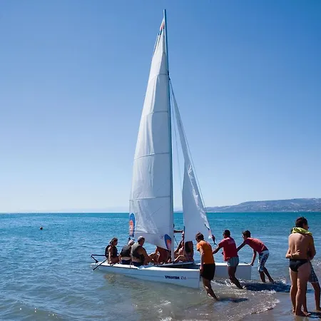 Hotel Villaggio Giardini D'oriente 4*