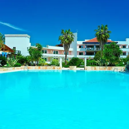 Szálloda Villaggio Giardini D'oriente 4*