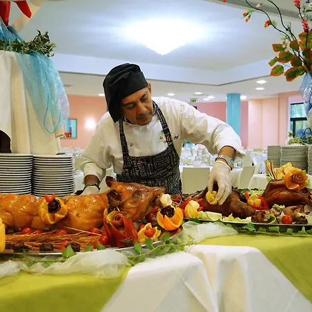 Hotel Villaggio Giardini D'oriente 4*