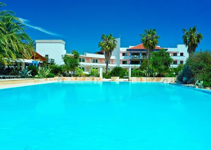 Hotel Villaggio Giardini D'oriente 4*